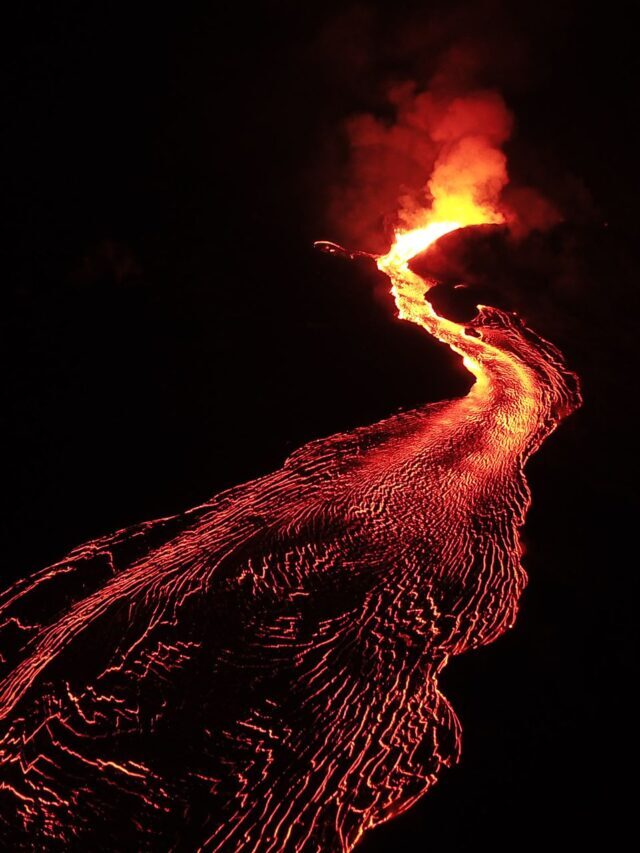 11 Earth-Shattering Volcanic Eruptions